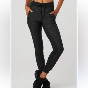 Alo Yoga Black puffer Moto Jogger